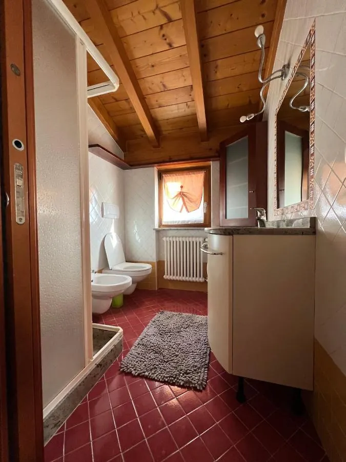 Casa Martina - A Quiet Home By The Lake Colico 0*,  Italien